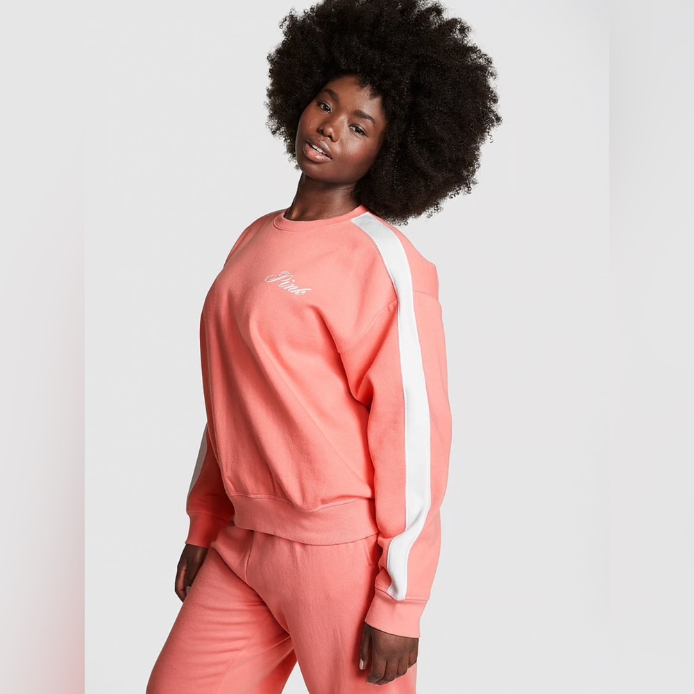VICTORIA’S SECRET PINK Sweatshirt. - Picture 2 of 2